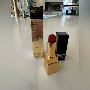 Yves Saint Laurent Red Lipstick rouge per couture 1971